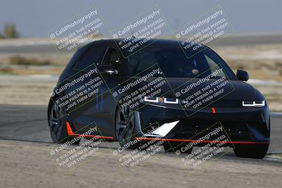 media/Nov-10-2025-Private Event (Mon) [[7fd464aee1]]/Advanced/Session 3 (Sunset)/